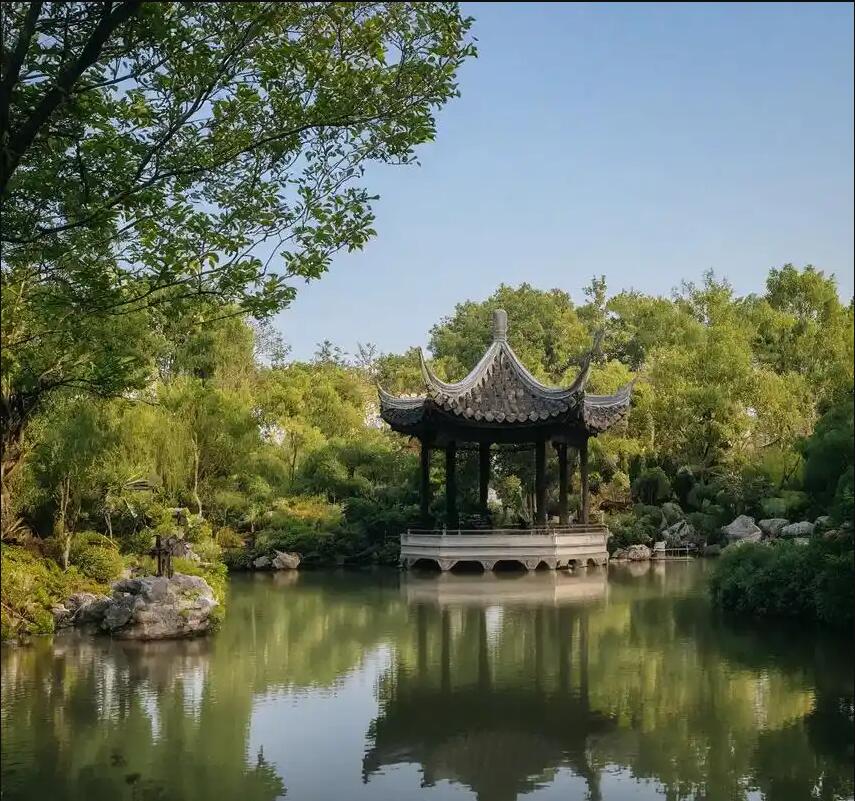 南宁青秀静曼餐饮有限公司